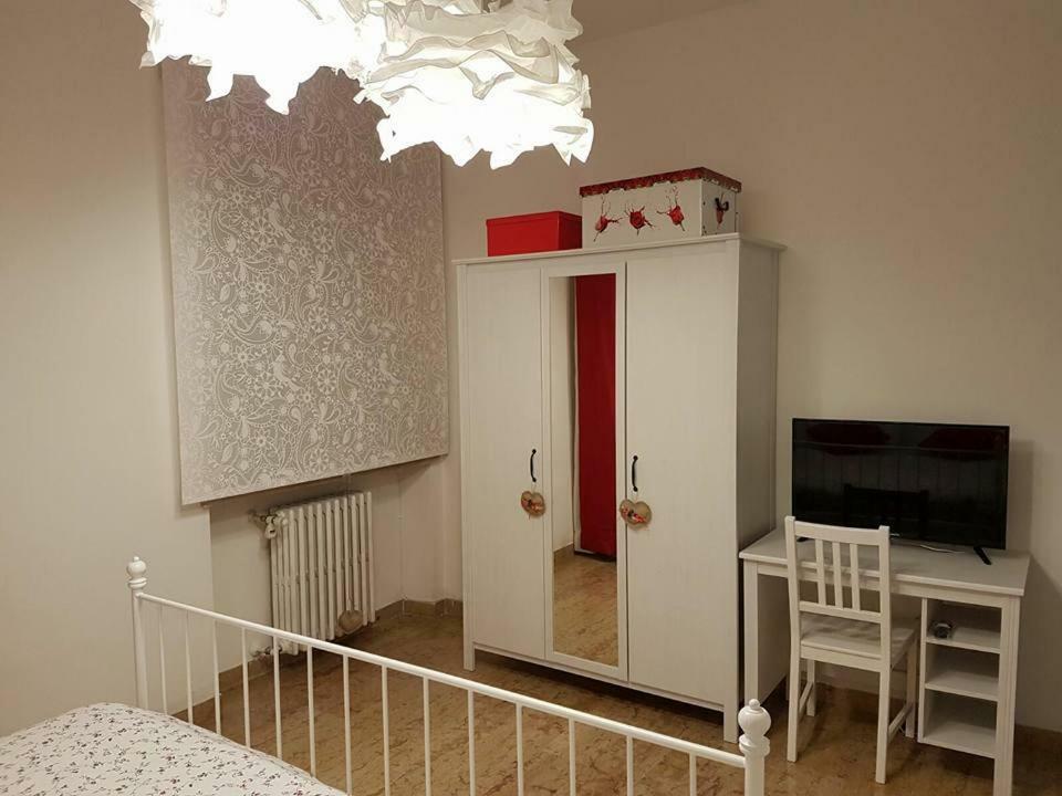 B&B Lefarfalle Ferrara Exteriör bild